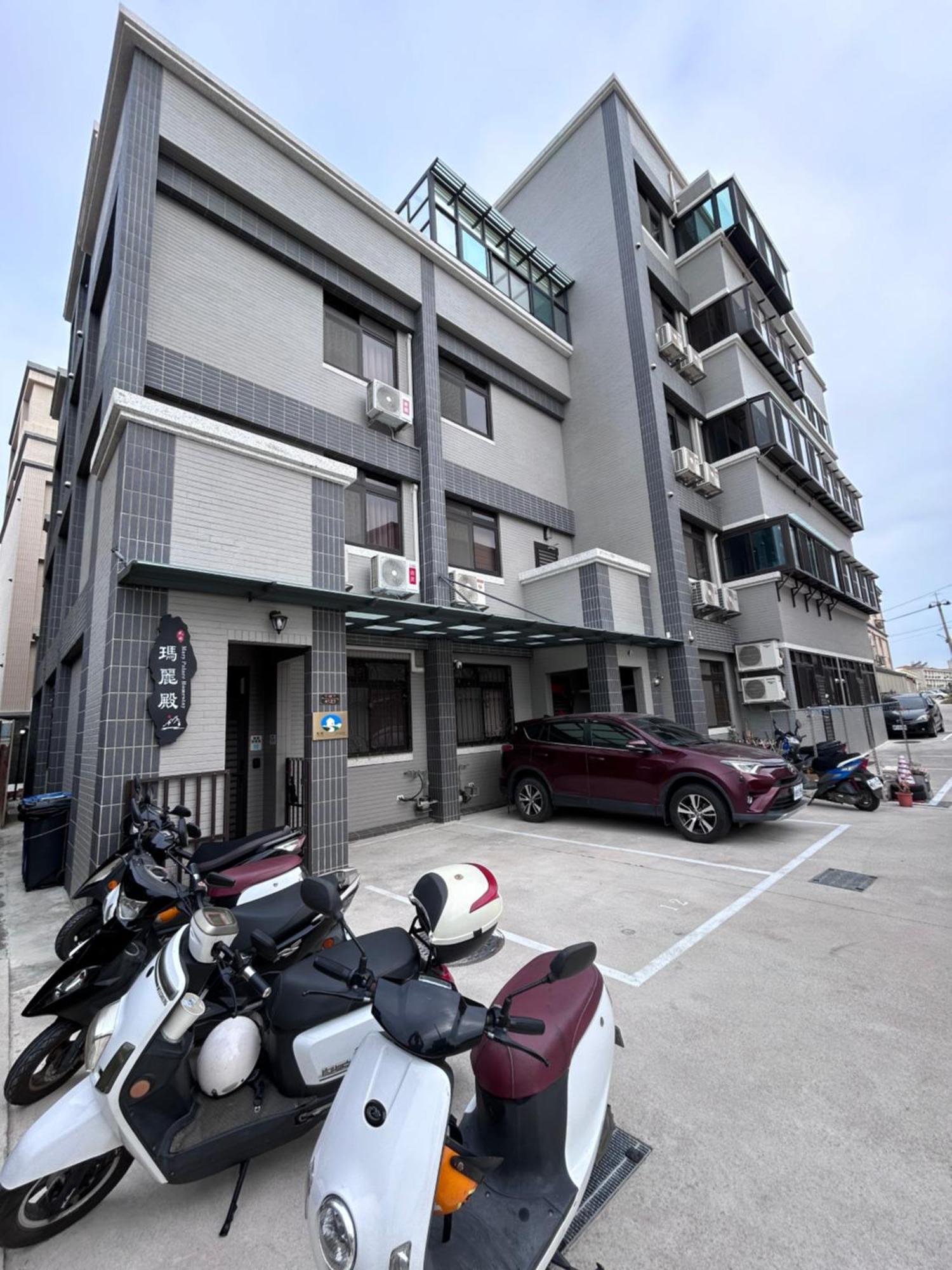 瑪麗殿民宿 Jinning Buitenkant foto